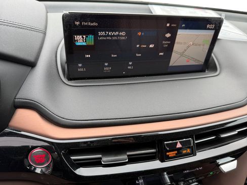 Used 2023 Acura MDX Technology image 12