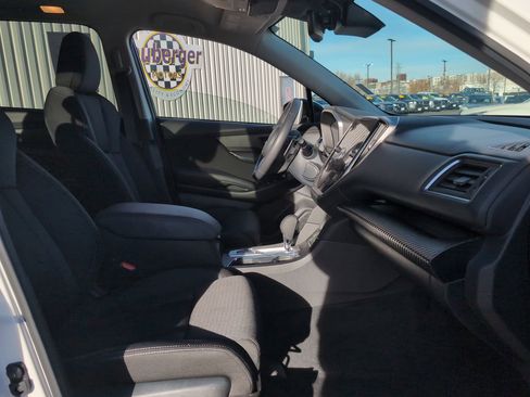 Used 2024 Subaru Ascent Premium w/ Convenience Package image 17