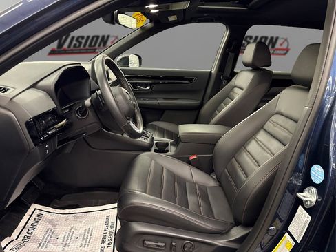 Used 2025 Honda CR-V Sport Touring image 9