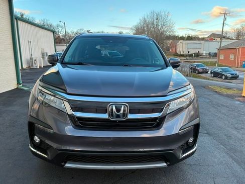 Used 2022 Honda Pilot Touring image 8