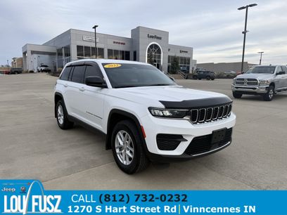 Used 2023 Jeep Grand Cherokee Laredo