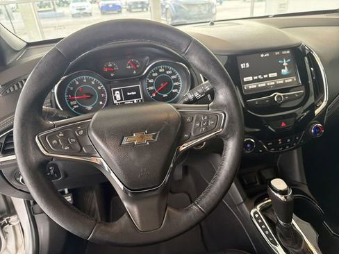 Used 2017 Chevrolet Cruze Premier w/ RS Package image 17