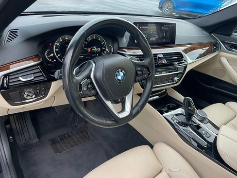 Used 2019 BMW 540i xDrive w/ Convenience Package image 11