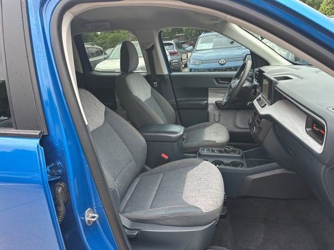 Used 2022 Ford Maverick XLT FWD image 17