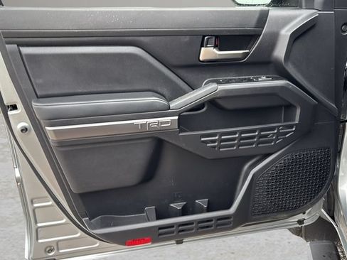 Used 2024 Toyota Tacoma TRD Sport RWD image 16