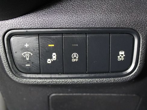 Used 2020 Kia Soul X-Line FWD image 23