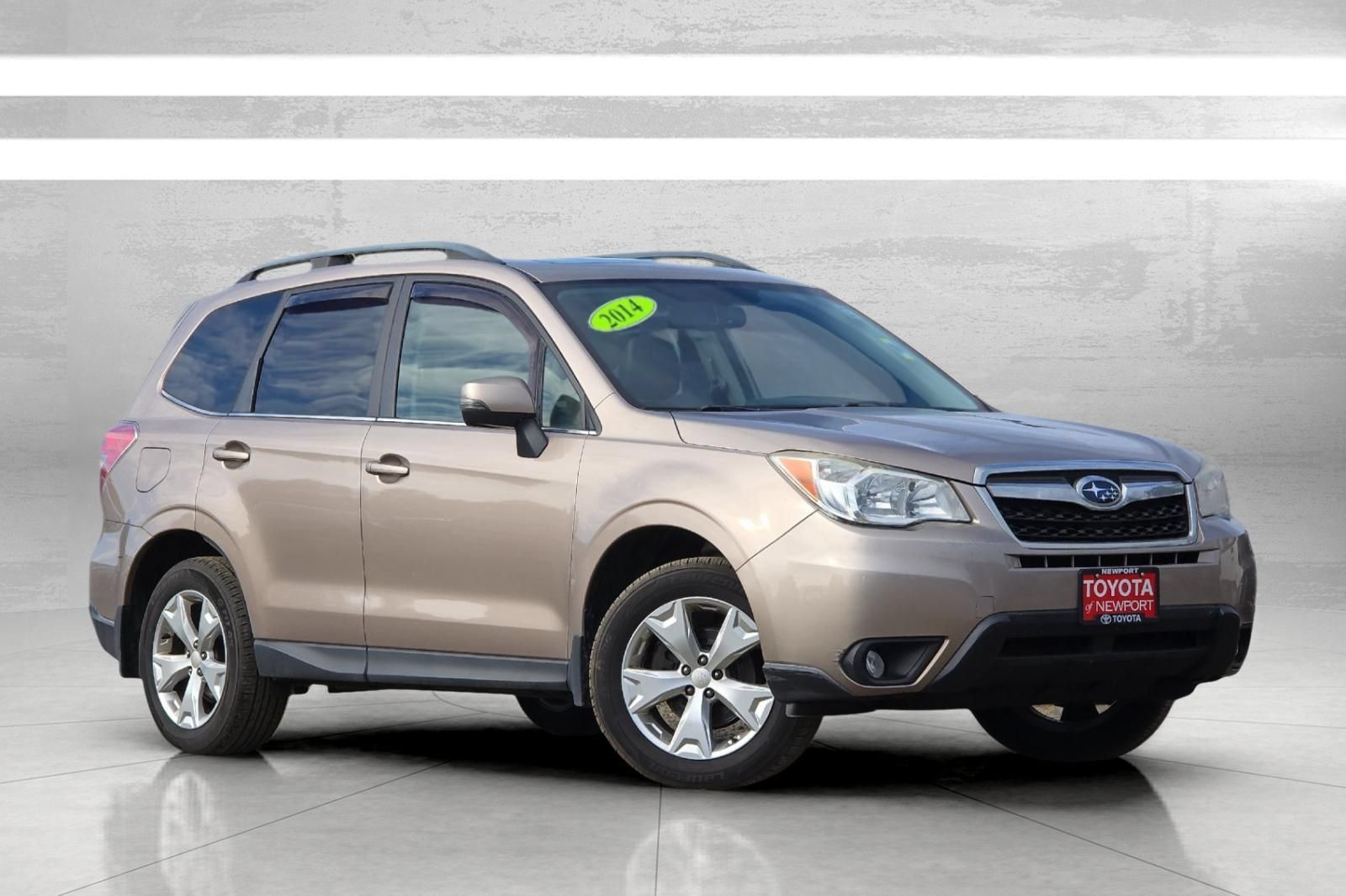 Used 2014 Subaru Forester 2.5i Touring w/ Popular Package #1 AWD/4WD image 2