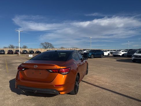 Certified 2021 Nissan Sentra SR image 10