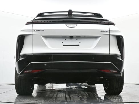 New 2025 Cadillac Lyriq Sport image 18