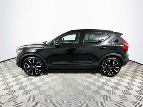 New 2026 Volvo XC40 B5 Ultra w/ Protection Package Premier AWD/4WD image 4