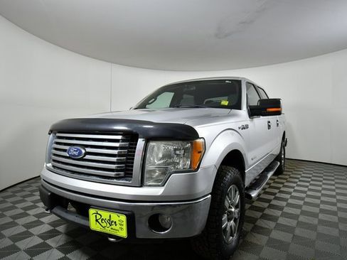 Used 2011 Ford F150 XLT w/ XLT Chrome Pkg image 6