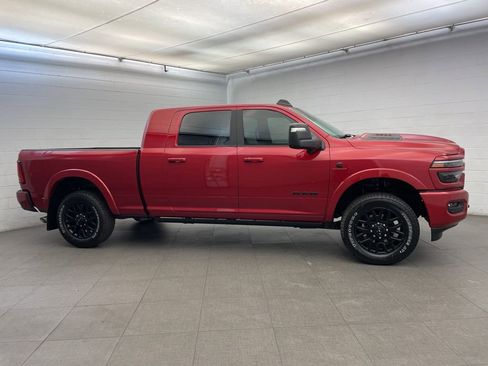 New 2026 RAM 2500 Limited image 2