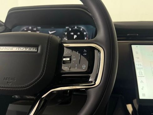 New 2025 Land Rover Range Rover Sport Dynamic SE image 38