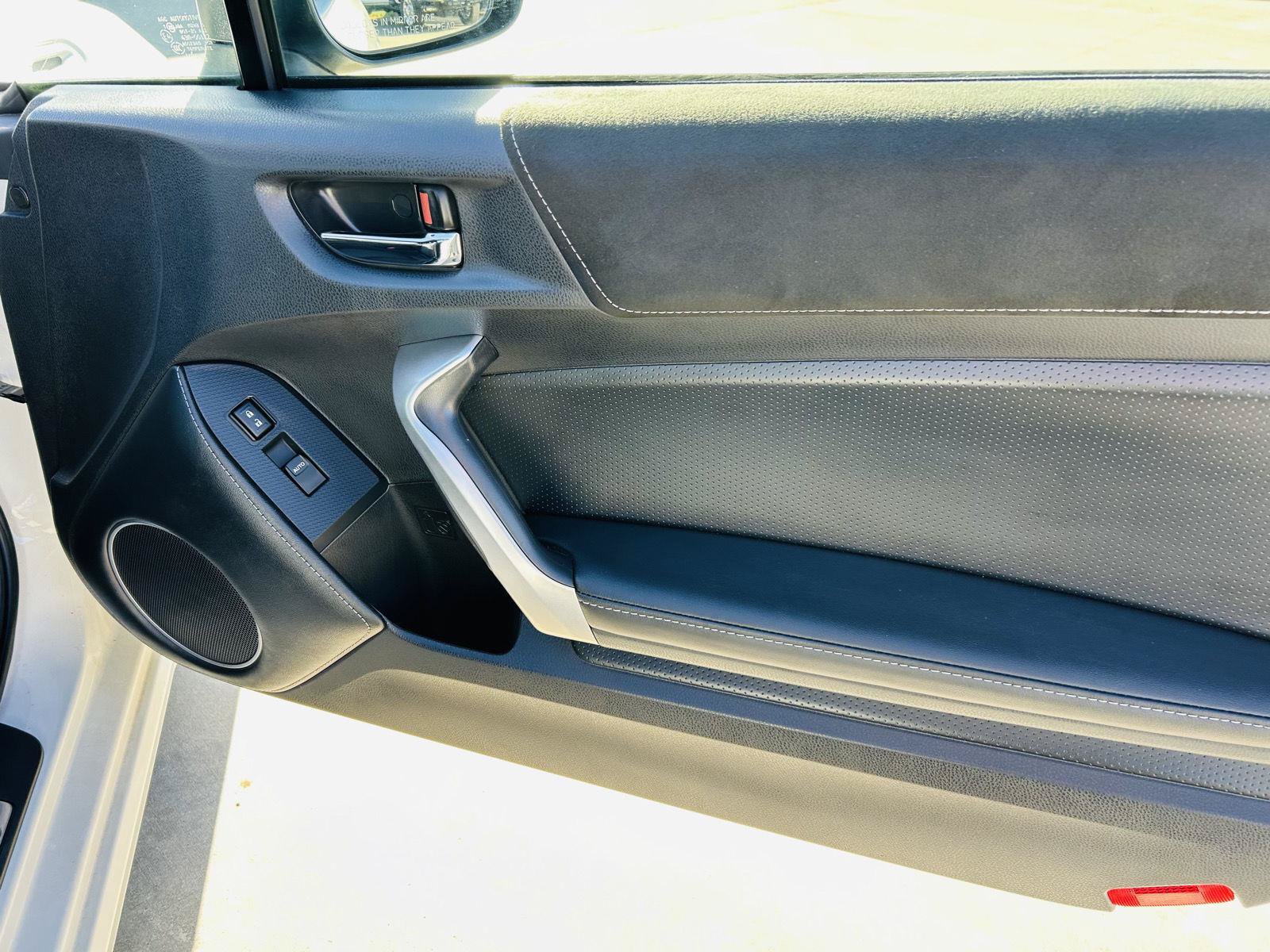 Used 2017 Toyota 86 RWD image 20