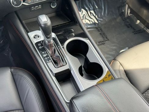 Used 2023 Nissan Altima 2.5 SR image 17