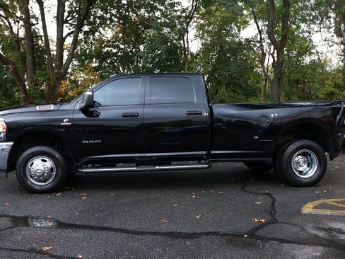 Used 2024 RAM 3500 Big Horn image 4