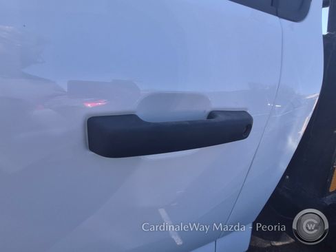 Used 2023 Ford F550 2WD Regular Cab Super Duty image 9