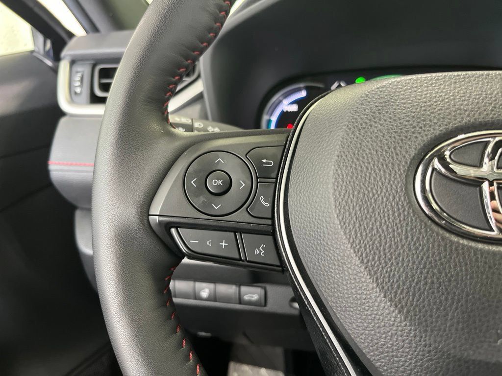 Used 2024 Toyota RAV4 SE w/ Weather & Moonroof Package AWD/4WD image 8