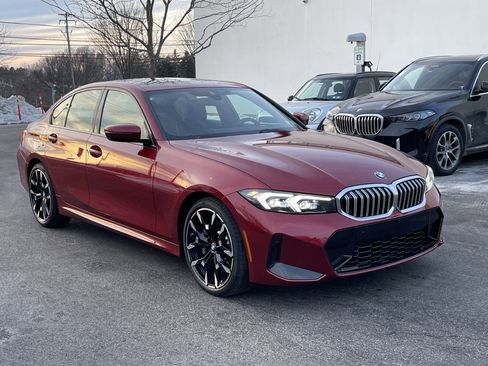 Used 2026 BMW 330i xDrive Sedan w/ M Sport Package image 3