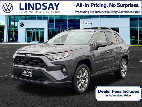 Used 2019 Toyota RAV4 XLE Premium w/ Cold Weather Package AWD/4WD image 1