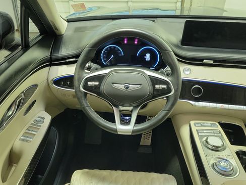 Used 2022 Genesis GV70 3.5T Sport w/ Sport Prestige Package AWD/4WD image 14