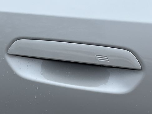 Used 2025 BMW i5 eDrive40i image 34