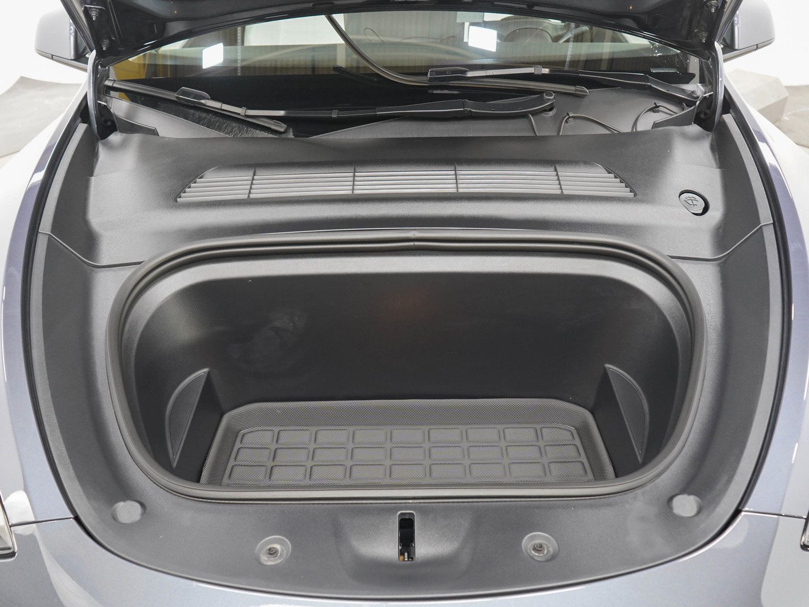 Used 2023 Tesla Model Y Performance AWD/4WD image 28
