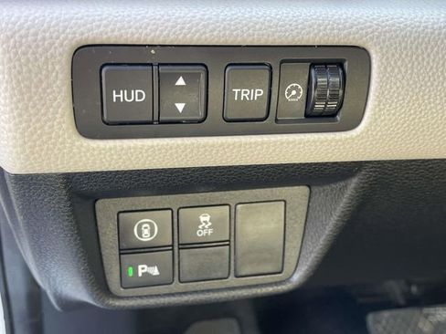 Used 2021 Honda Accord Touring image 12