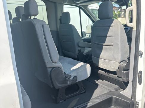 Used 2017 Ford Transit 350 XLT image 9