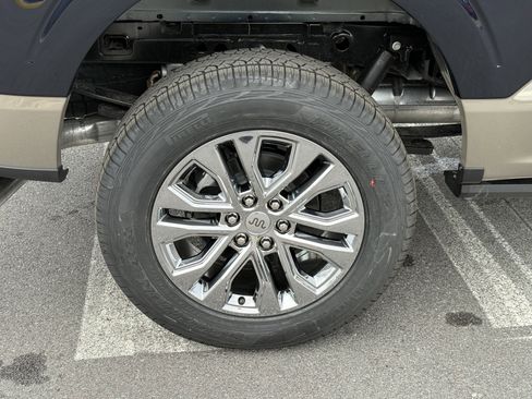 New 2025 Ford F150 King Ranch w/ FX4 Off-Road Package image 11