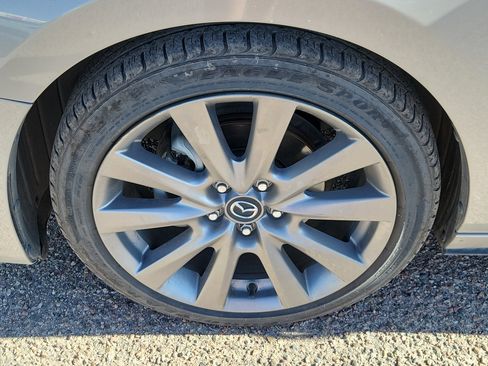 Used 2023 MAZDA MAZDA3 s image 15