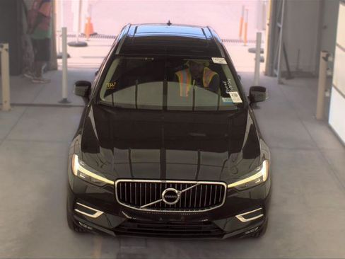 Used 2021 Volvo XC60 T5 Inscription AWD/4WD image 8