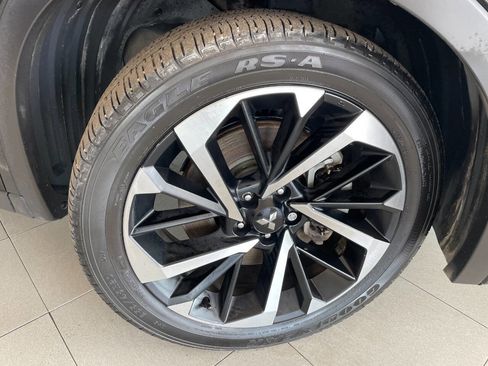 Used 2022 Mitsubishi Outlander ES image 25