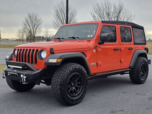 Used 2019 Jeep Wrangler Unlimited Sport S image 4