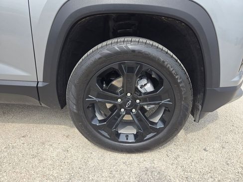 Certified 2026 Chevrolet Equinox LT w/ Midnight Edition FWD image 28