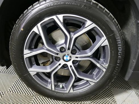 Used 2021 BMW X1 sDrive28i w/ Convenience Package FWD image 9