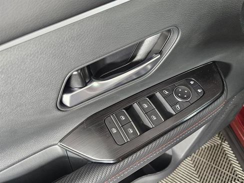 New 2026 Nissan Kicks SR w/ Cold Weather Package image 38