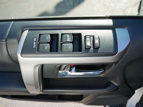 Certified 2024 Toyota 4Runner SR5 Premium image 17