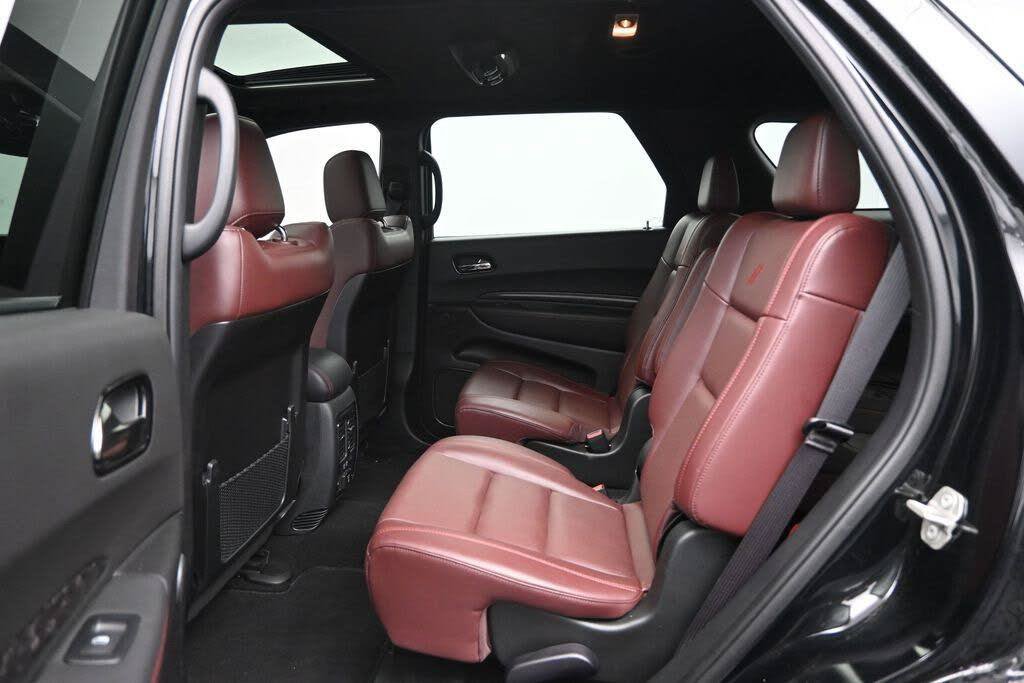 Used 2024 Dodge Durango R/T w/ Tow 'N Go Group AWD/4WD image 9