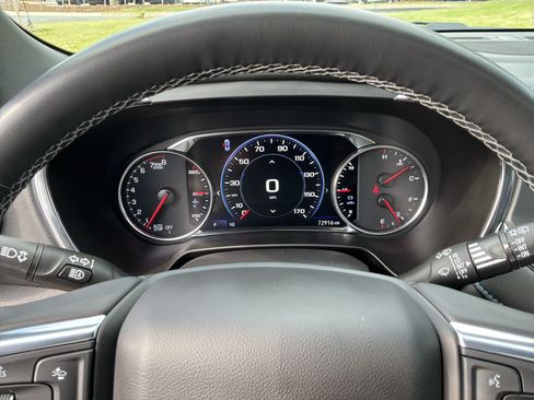 Used 2024 Chevrolet Blazer RS w/ Driver Confidence II Package FWD image 21