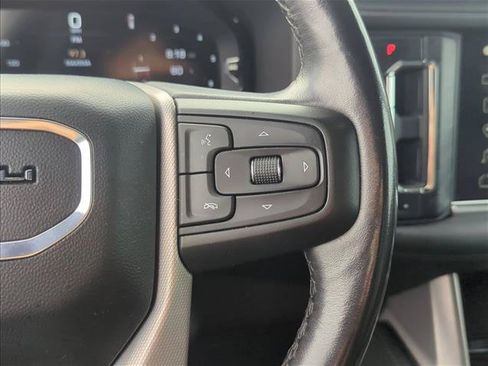 Used 2023 GMC Yukon XL Denali AWD/4WD image 14