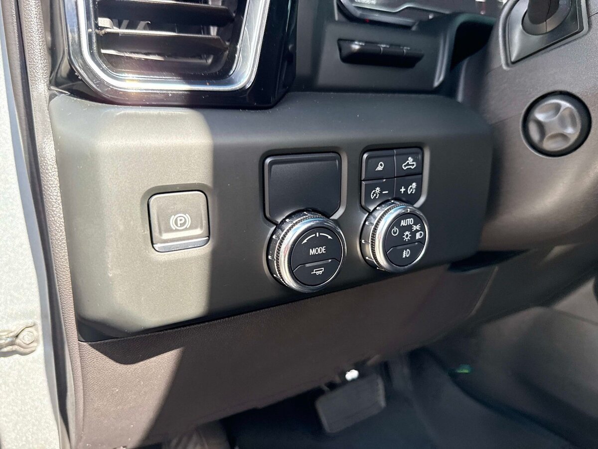 Used 2024 GMC Sierra 1500 Denali w/ Denali Reserve Package RWD image 20