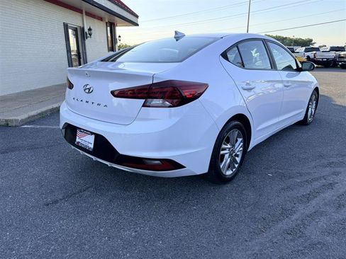 Used 2020 Hyundai Elantra SEL w/ Cargo Package (C1) FWD image 5