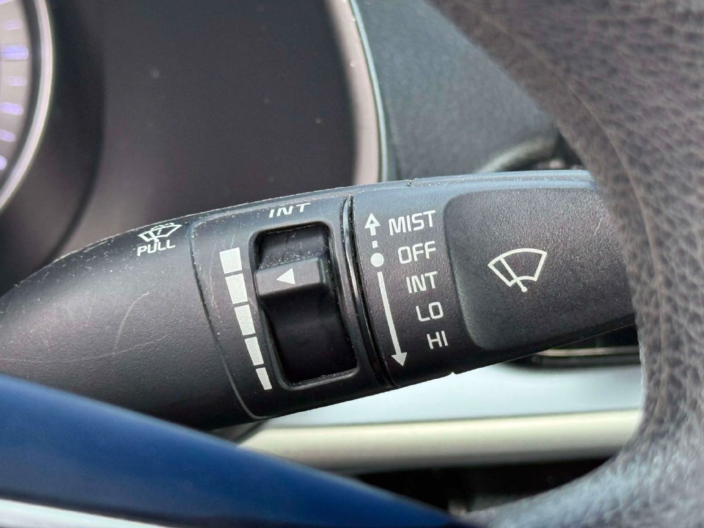 Used 2023 Kia Forte LXS FWD image 30