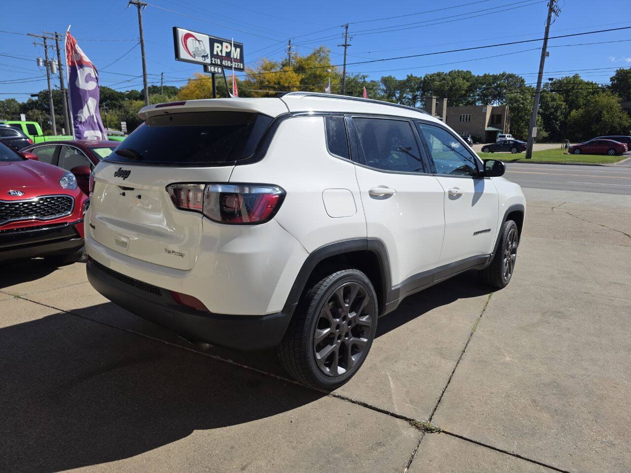 Used 2021 Jeep Compass Latitude AWD/4WD image 7