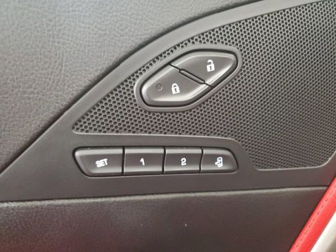 Used 2018 Chevrolet Corvette Z06 image 18