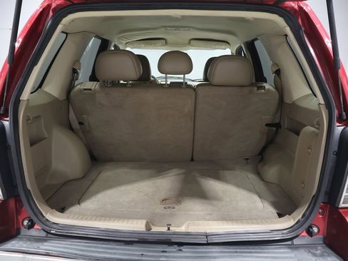 Used 2006 Mercury Mariner Luxury image 23