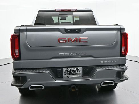 Used 2024 GMC Sierra 1500 Denali w/ Technology Package AWD/4WD image 6