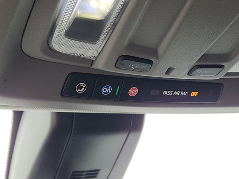 Used 2023 Chevrolet Silverado 2500 Custom w/ Custom Value Package image 19