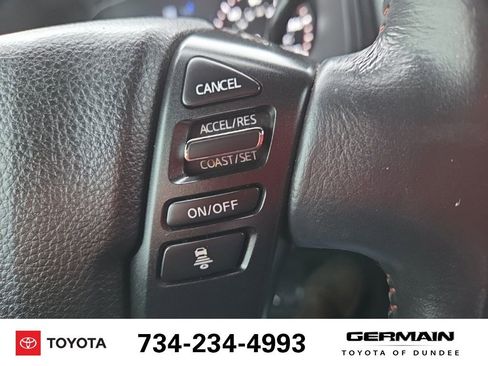 Used 2020 Nissan Titan PRO-4X w/ Pro-4x Convenience Package image 26